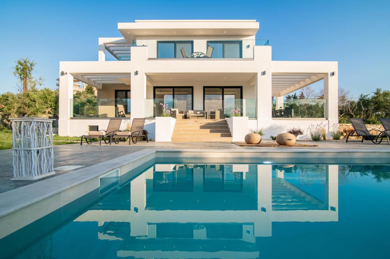 Valentino Luxury Villa Plános 外观 照片