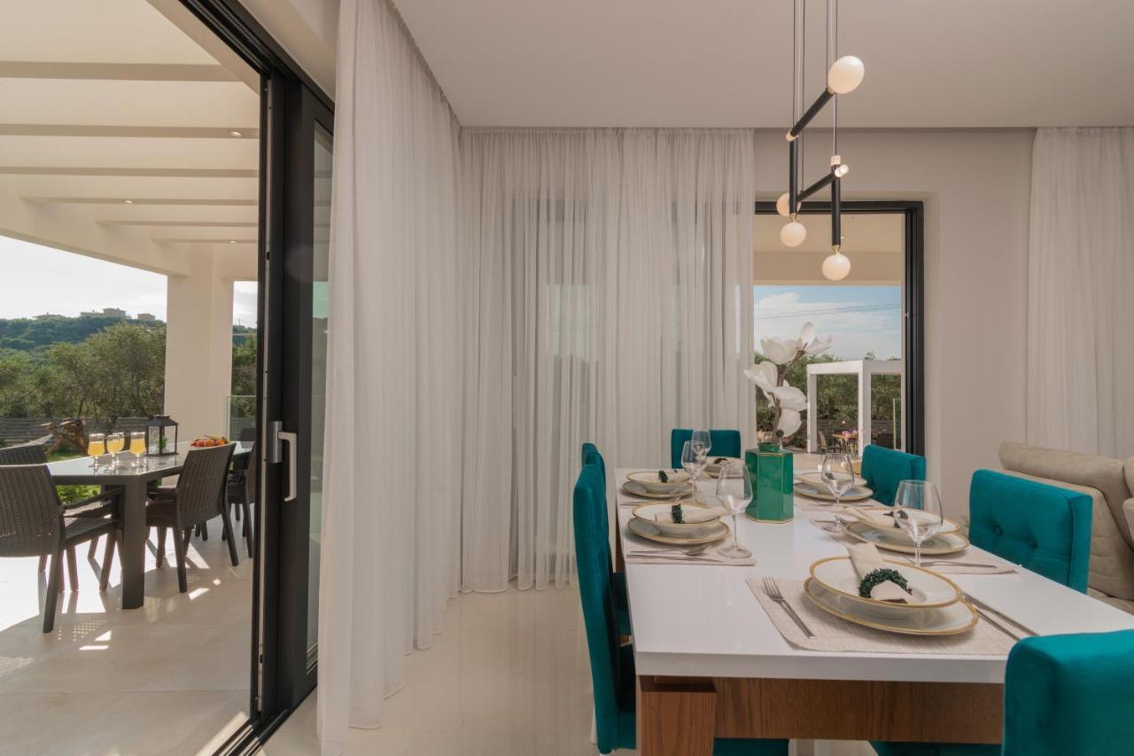 Valentino Luxury Villa Plános 外观 照片