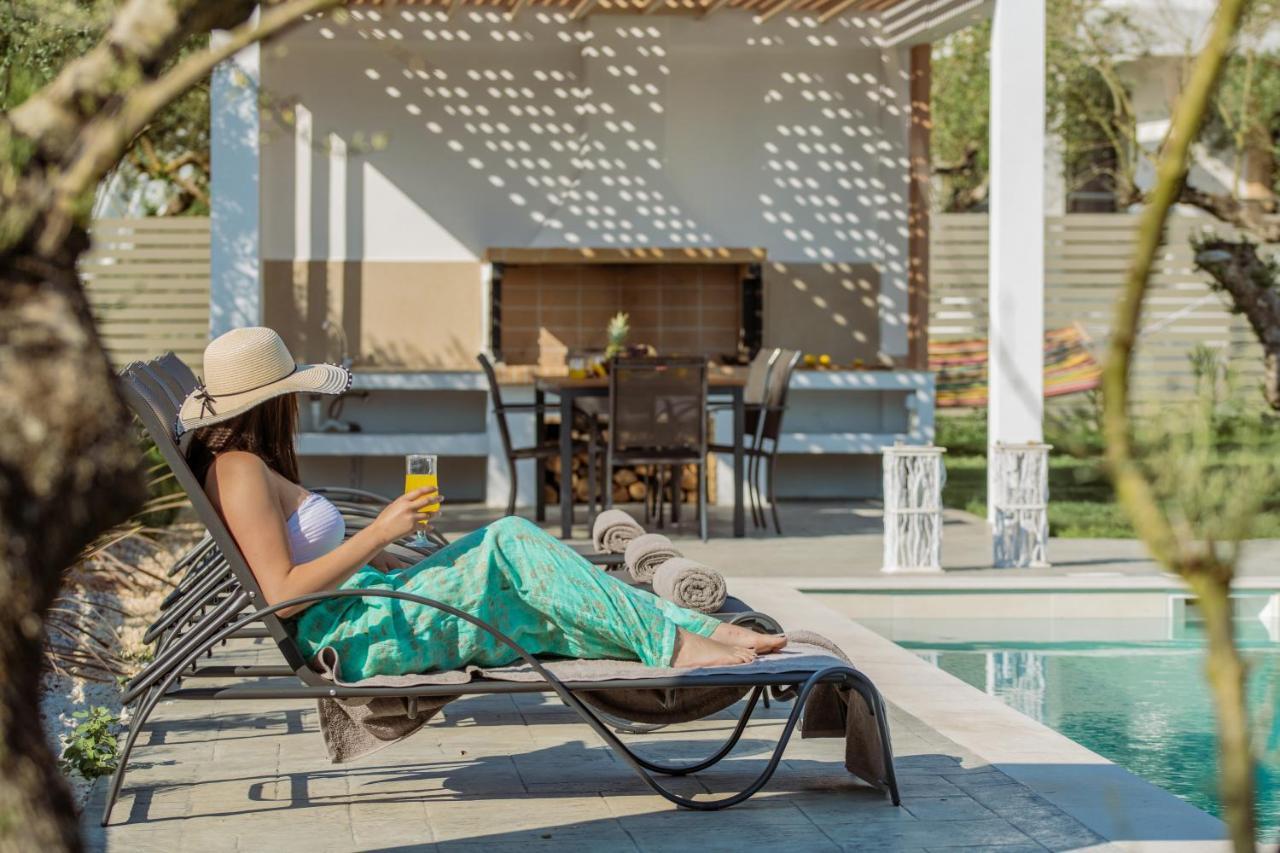 Valentino Luxury Villa Plános 外观 照片