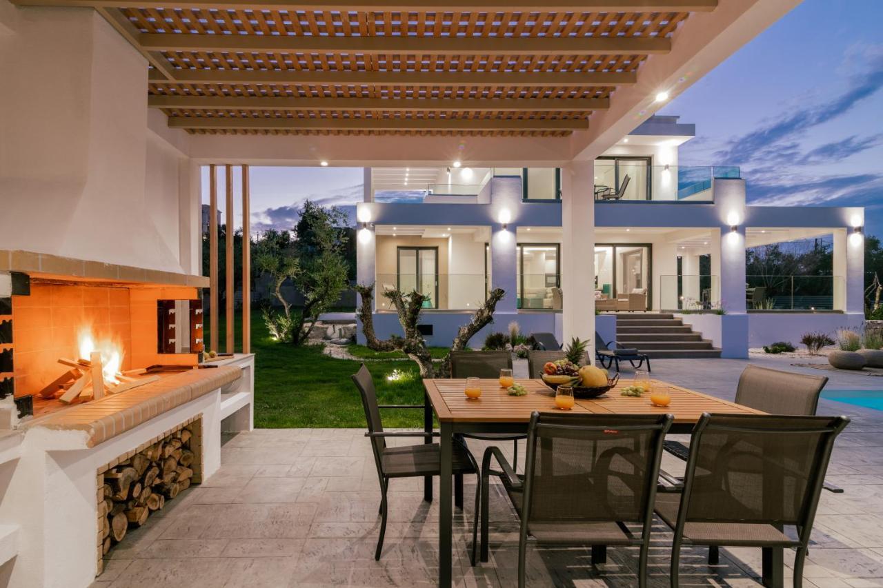 Valentino Luxury Villa Plános 外观 照片